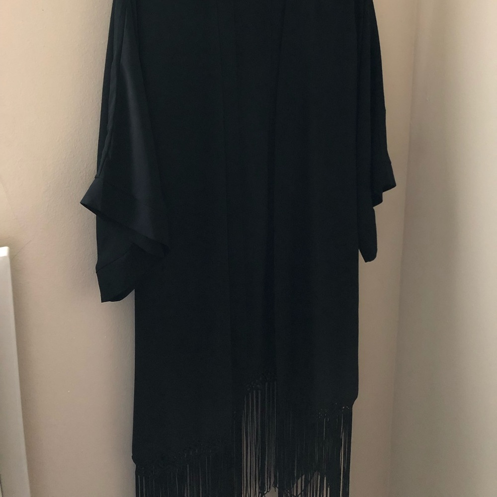 Fringe kimono